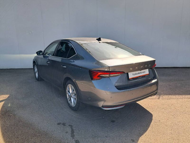 Škoda Octavia (2024) IV Top Selection 1.5 TSI / 110 - fotka 25 z 28