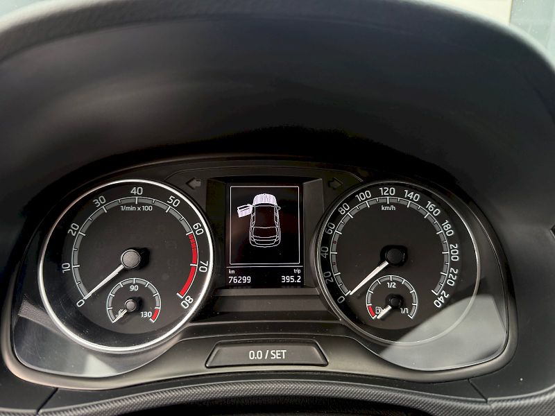 Škoda Fabia (2021) 1.0 TSI 70 kW Ambition - fotka 21 z 21