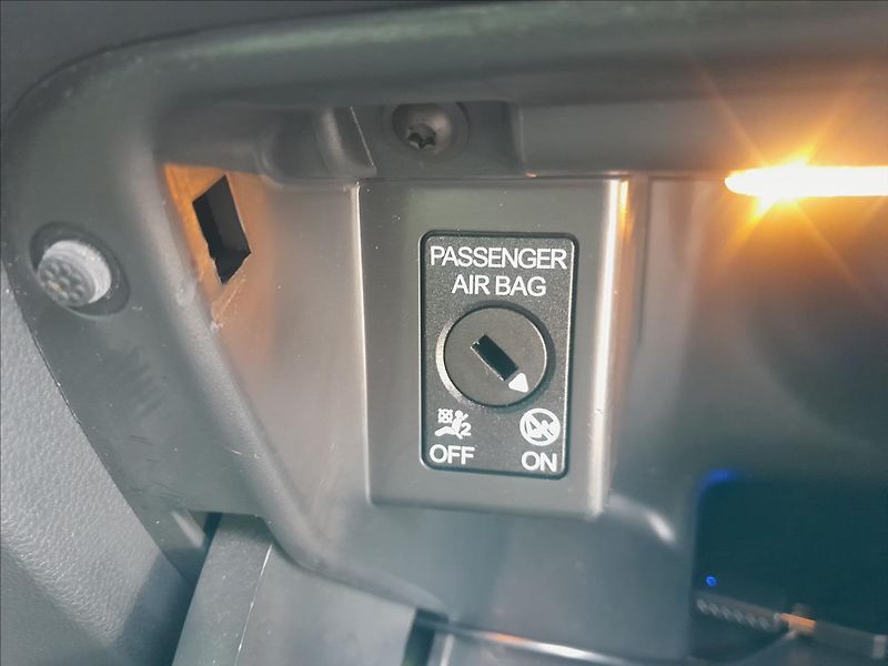 Škoda Rapid 1.2TSI 77kW  NOVÝ MOTOR - fotka 31 z 47
