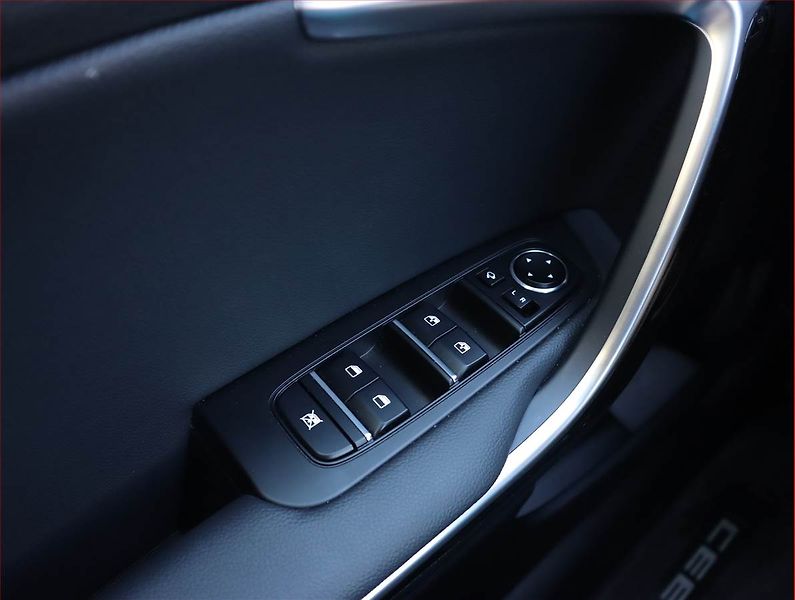 Kia Ceed (2025) 1.5 T-GDI - fotka 20 z 22