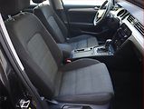 Volkswagen Passat (2021) Business 2.0 TDI, Automat - náhled 9
