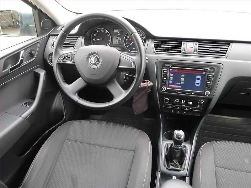 Škoda Rapid (2013) Ambition 1.2 TSI, Serv.kniha - fotka 7 z 16