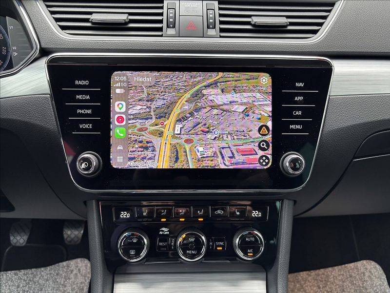 Škoda Superb III Combi 2.0 TDi Style Navi - fotka 11 z 15