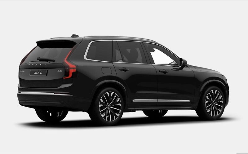 Volvo XC90 (2026) B5 AWD PLUS BRIGHT - fotka 2 z 17