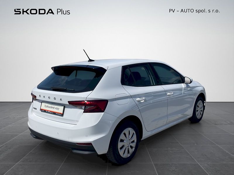 Škoda Fabia (2024) 1.0 TSI 70kW Ambition Plus - fotka 2 z 32