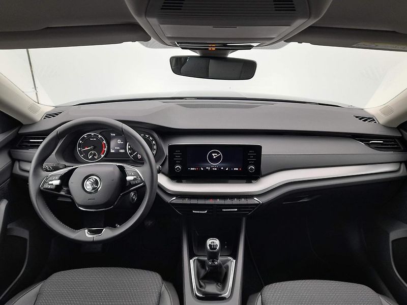 Škoda Octavia Ambition Klima paket 1.5 TSI 1 - fotka 13 z 28