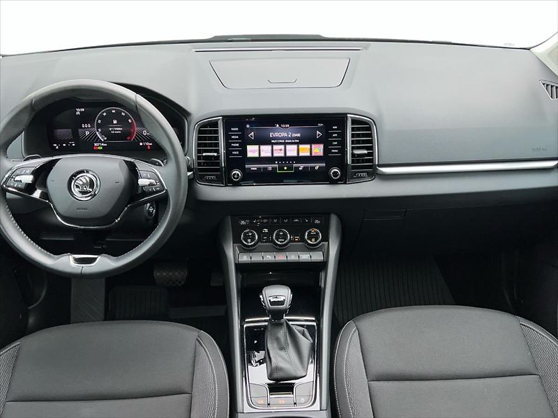 Škoda Karoq 1,5 TSi 110kW 7DSG AMBITION FR - fotka 5 z 27