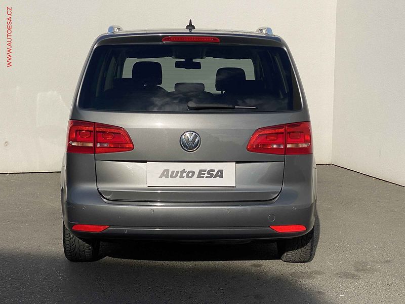 Volkswagen Touran (2014) 1.2 TSi, CUP, navi - fotka 5 z 19