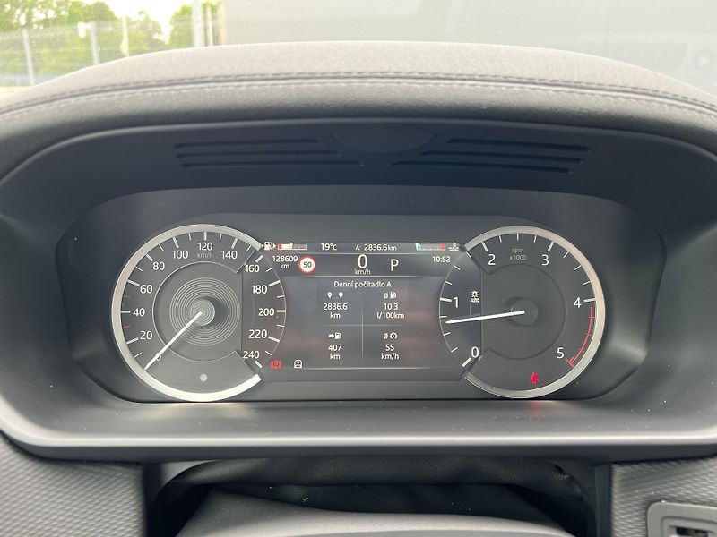 Land Rover Discovery (2022) D300*Dynamic*AWD*DPH - fotka 19 z 43