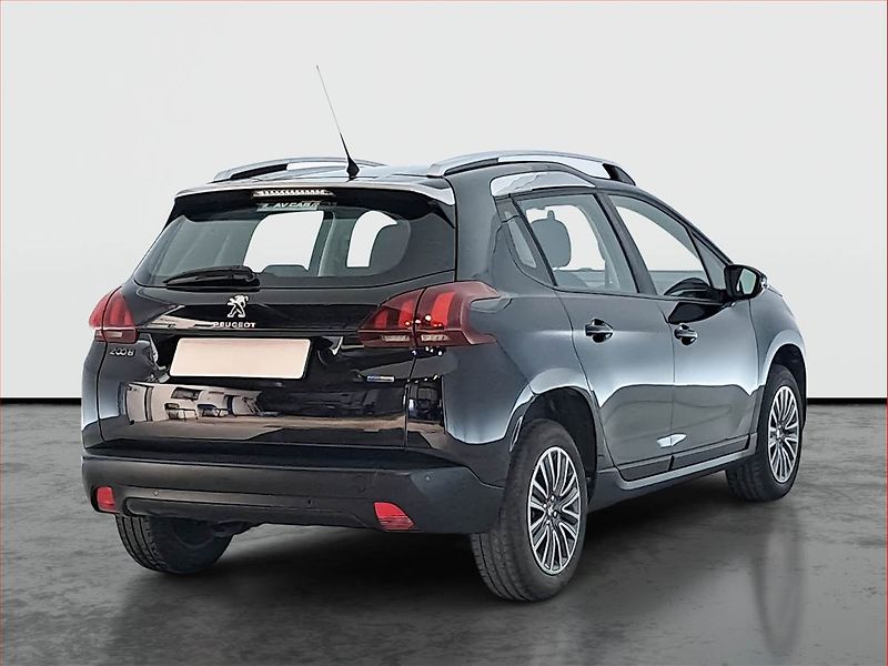 Peugeot 2008 (2017) 1.2 PureTech, Serv.kniha - fotka 5 z 18