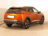 Peugeot 2008 (2022) Allure 1.2 PureTech, Automat - náhled 4