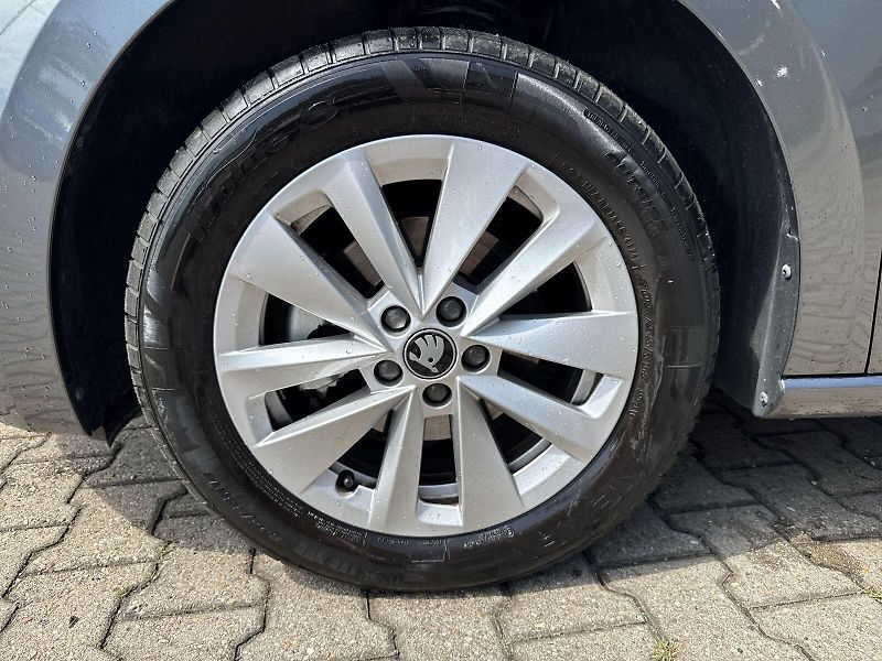 Škoda Scala (2025) 1.0 TSI Selection - fotka 27 z 31