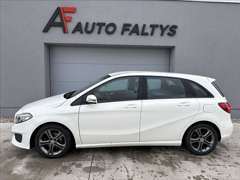 Mercedes-Benz Třídy B 180 CDI NAVI LED MANUAL CZ - fotka 4 z 22