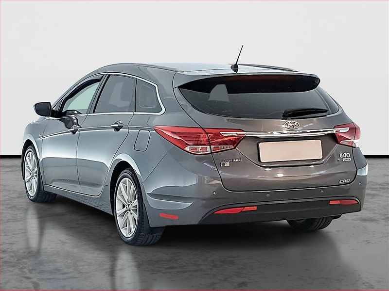 Hyundai i40 (2013) 1.7 CRDi, Tempomat - fotka 4 z 19