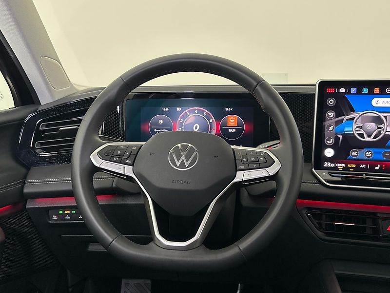 Volkswagen Tiguan People DSG - fotka 18 z 31