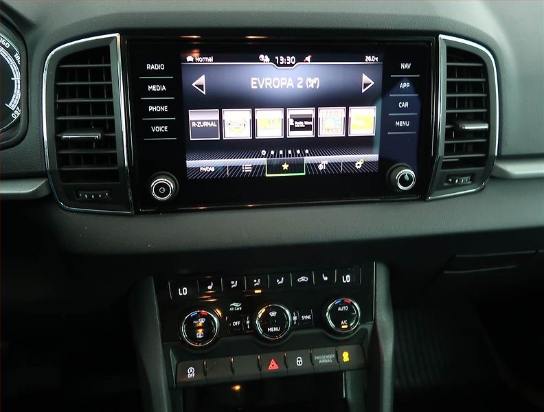 Škoda Karoq (2021) 2.0 TDI - fotka 17 z 19