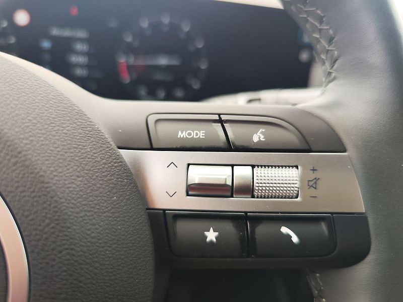 Hyundai Tucson 1.6 T-GDI/118kW 20 Years - fotka 31 z 36