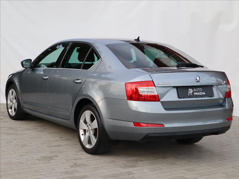 Škoda Octavia 1,4   TSi, DigiKlima, ParkPilo - fotka 4 z 31