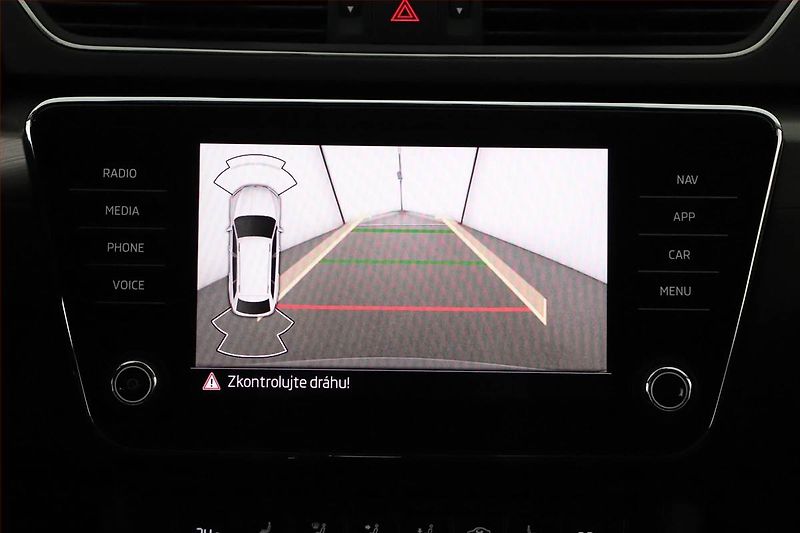Škoda Superb (2022) Style 2.0 TDI - fotka 16 z 20