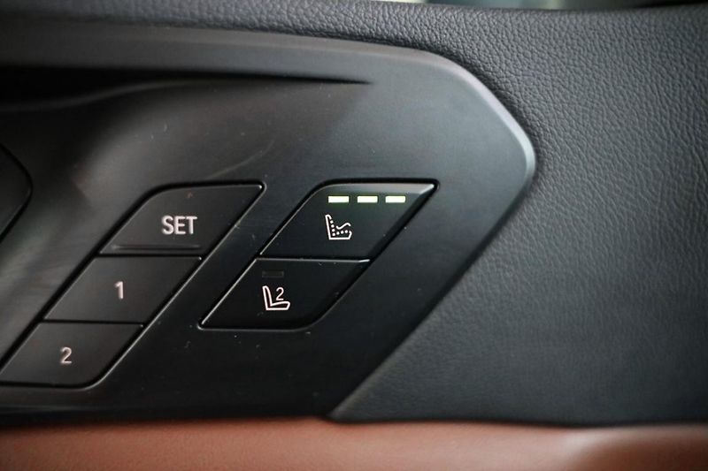 BMW X5 xDrive 45e - fotka 34 z 35