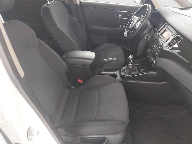 Kia Carens (2016) 1.6 GDI, Serv.kniha, Tempomat - fotka 9 z 18