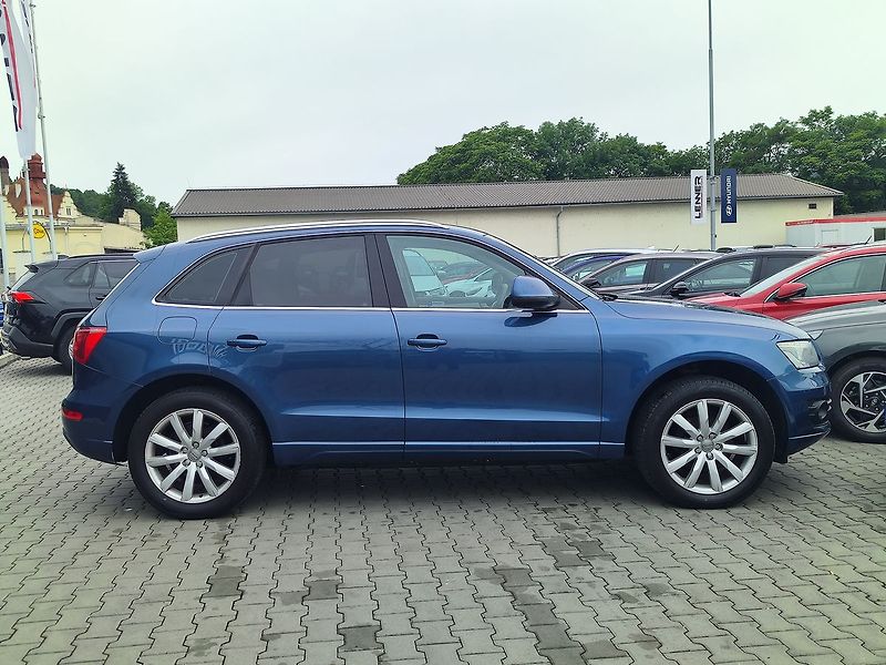 Audi Q5 2.0 TDi/125kW quattro - fotka 4 z 27