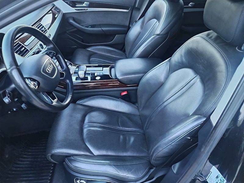Audi A8 (2014) - fotka 23 z 59