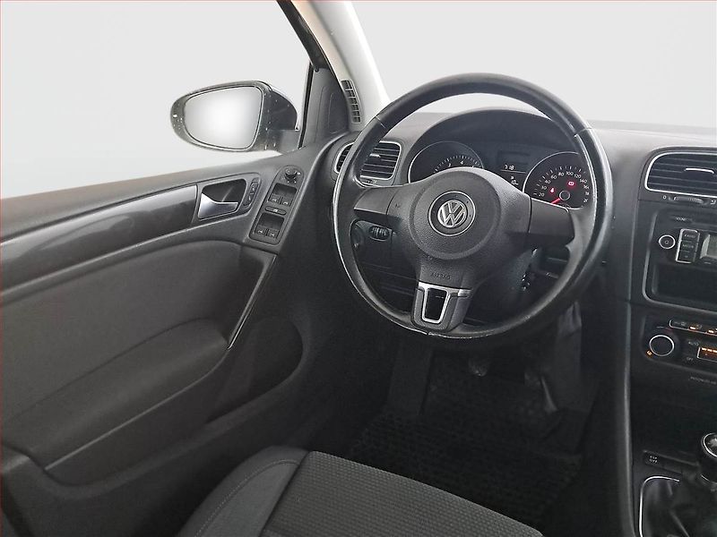 Volkswagen Golf (2009) 1.4 TSI, Park. senzory - fotka 7 z 15