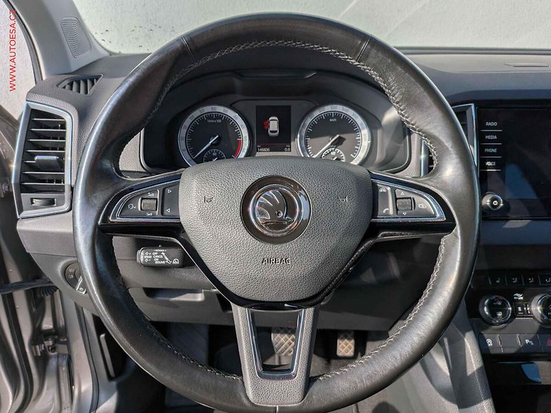 Škoda Karoq (2017) 2.0TDi 4x4, ČR, DSG, LED - fotka 12 z 20