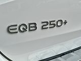 Mercedes-Benz EQB (2025) 250+ Electric Art - náhled 9