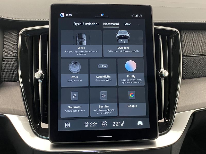 Volvo XC90 (2026) T8 AWD RECHARGE DARK ULTRA - fotka 49 z 68