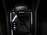 Škoda Karoq 2,0 TDI DSG Tour 1.majitel - náhled 29