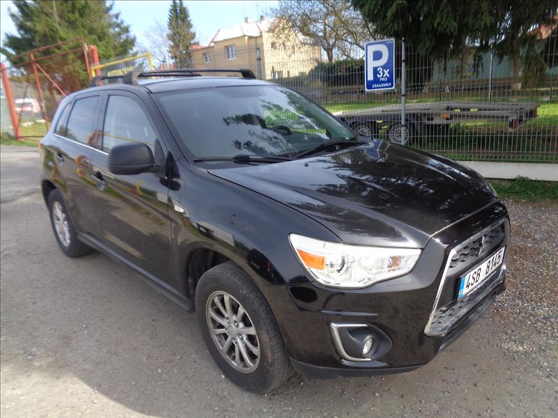 Mitsubishi ASX 1,6 - fotka 1 z 15