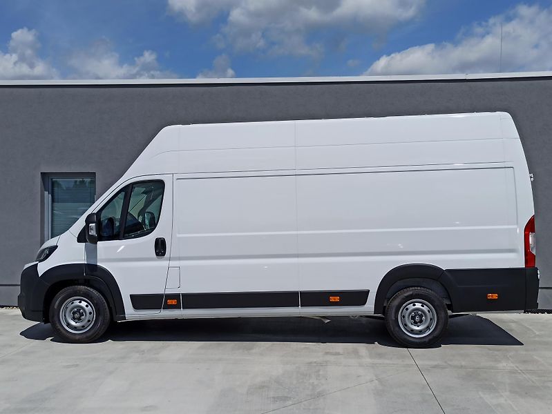 Toyota Proace Max 2.2D 132kW L4H3 NOVÉ  - fotka 6 z 26