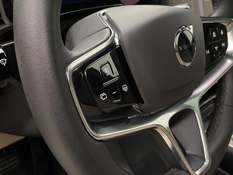 Volvo EX90 PURE ELECTRIC TWIN REZERVACE - fotka 20 z 60