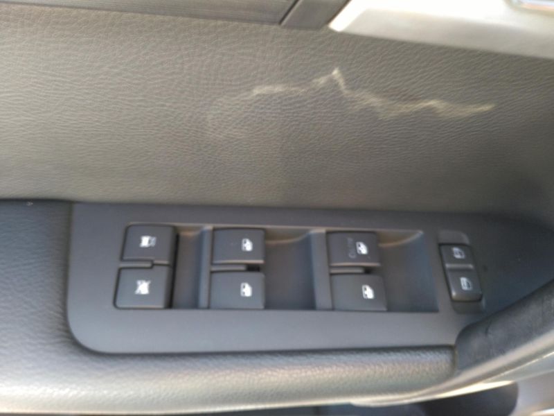 Chevrolet Captiva 2,0 CDTi /110 kW/ 4x4 - fotka 19 z 39