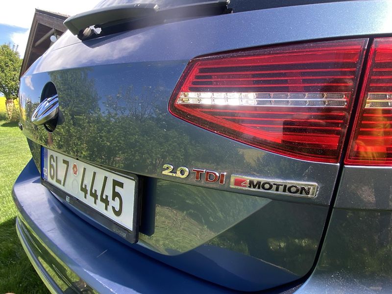 Volkswagen Passat 2,0 TDI 4-motion/Alltrack/ČR - fotka 8 z 11