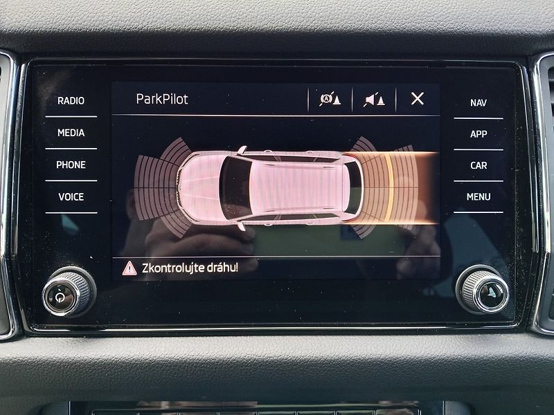 Škoda Kodiaq (2020) Style! 4x4! 2.0 TSI 140KW! DSG - fotka 40 z 44