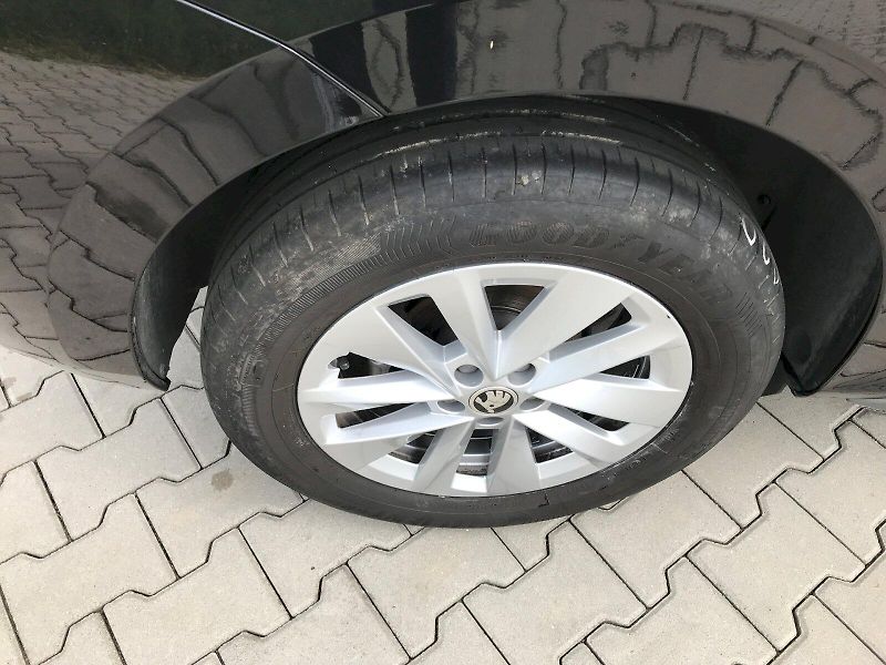 Škoda Kamiq (2025) SELEC TSI 85/1.0 M6F - fotka 11 z 21