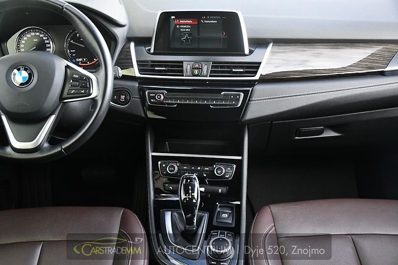 BMW Řada 2 216d GRAN TOURER ČR 1.MAJ - fotka 23 z 49