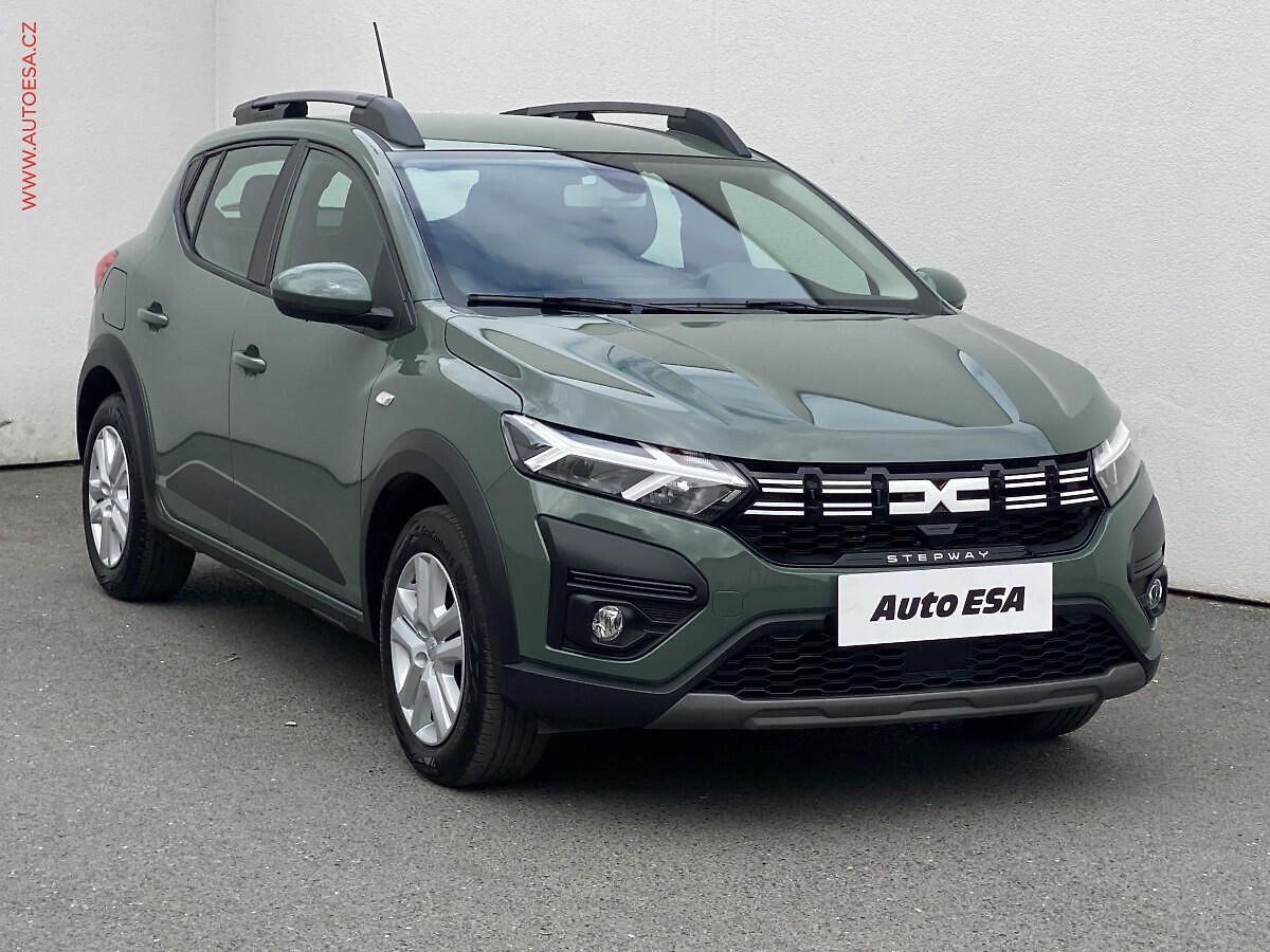 Dacia Sandero 1.0TCe, Stepway, AT