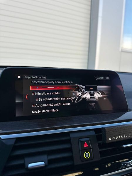 BMW X3 (2020) G01 SDRIVE 30i 2.0 TURBO 2020 - fotka 32 z 39