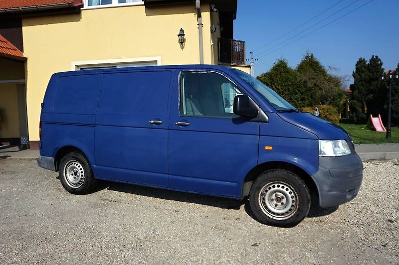 Volkswagen Transporter (2004) 1,9 TDI 63 kW - fotka 2 z 22