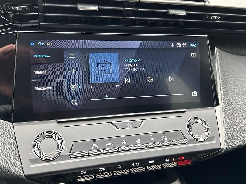 Peugeot 308 (2025) SW STYLE Hybrid e-DCS6 - fotka 10 z 43