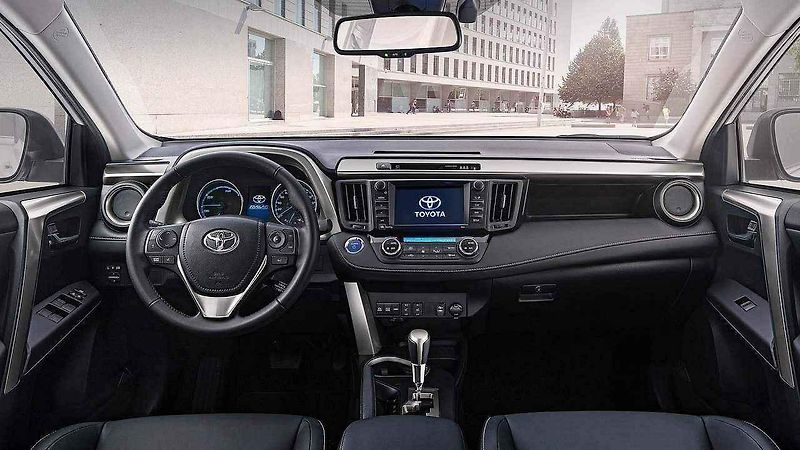 Toyota RAV4.