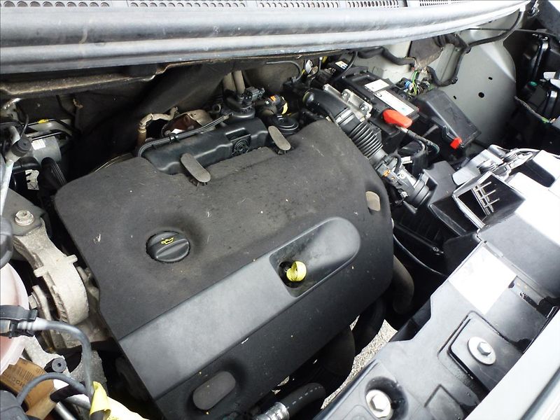 Citroën Jumpy 2,0 BHDI Long 5míst,Webasto,ka - fotka 42 z 60