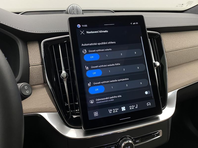 Volvo XC90 B5 AWD DARK ULTRA  REZERVACE - fotka 46 z 66