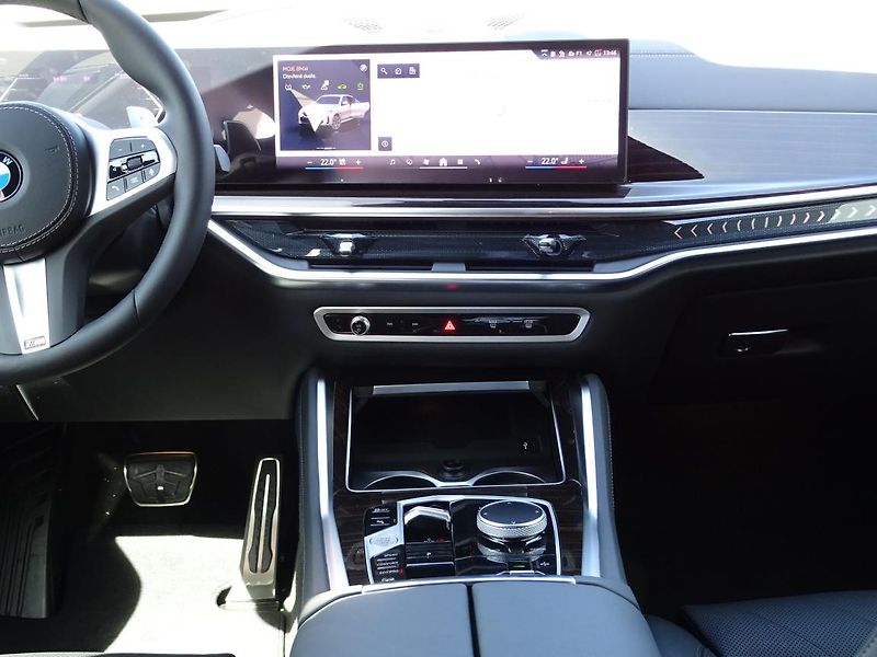 BMW X6 xDrive30d - fotka 4 z 7