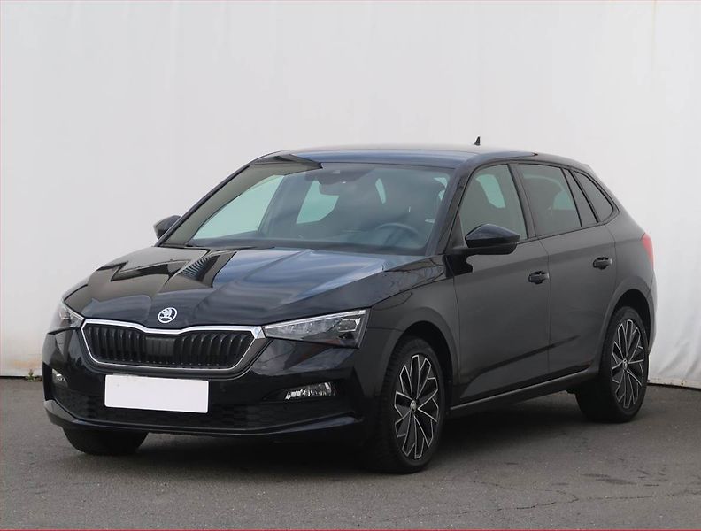 Škoda Scala (2022) Style 1.0 TSI, Tempomat - fotka 2 z 23