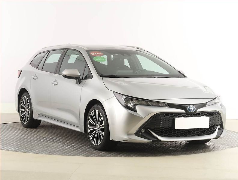 Toyota Corolla (2022) 2.0 Hybrid, digi klima - fotografie inzerátu